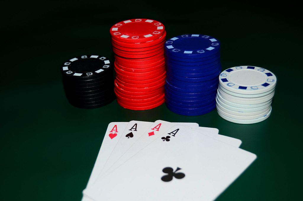 Fiches e carte da poker